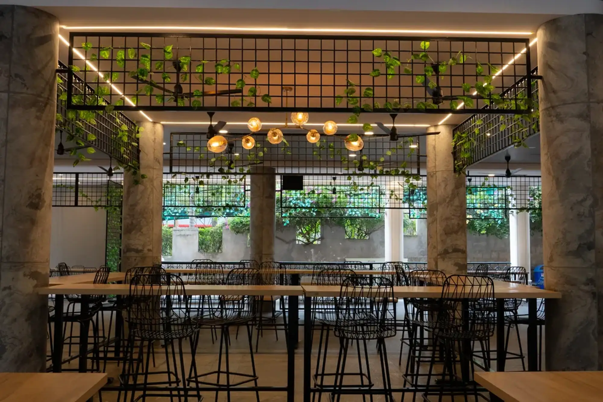 Chillies Restaurant image 4